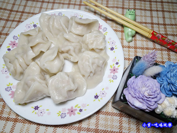 櫻花蝦瓠瓜豬肉-坤伯傳家餃 (4).jpg
