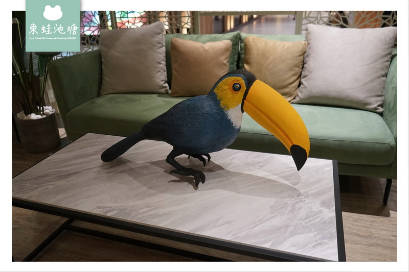 【桃園火車站泰式料理推薦】成立於1999年 四人合菜 紅舍泰式料理桃園遠百店