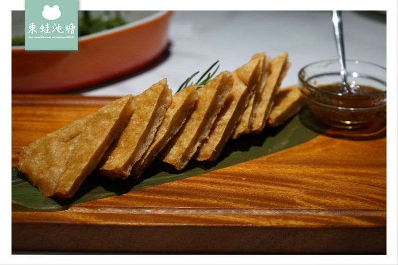 【桃園火車站泰式料理推薦】成立於1999年 四人合菜 紅舍泰式料理桃園遠百店