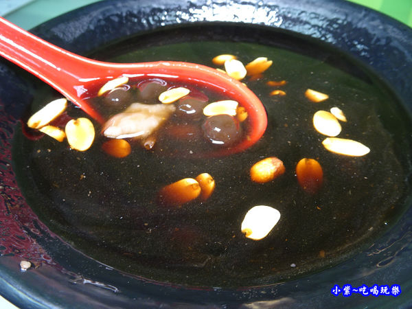 燒仙草-桃仔園榕樹下綿綿冰 (1).jpg