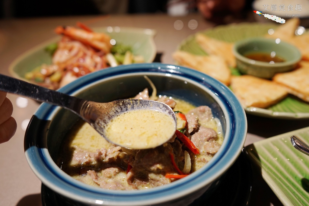 湄南河泰式庭園餐廳