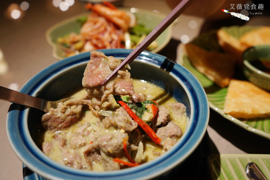 湄南河泰式庭園餐廳