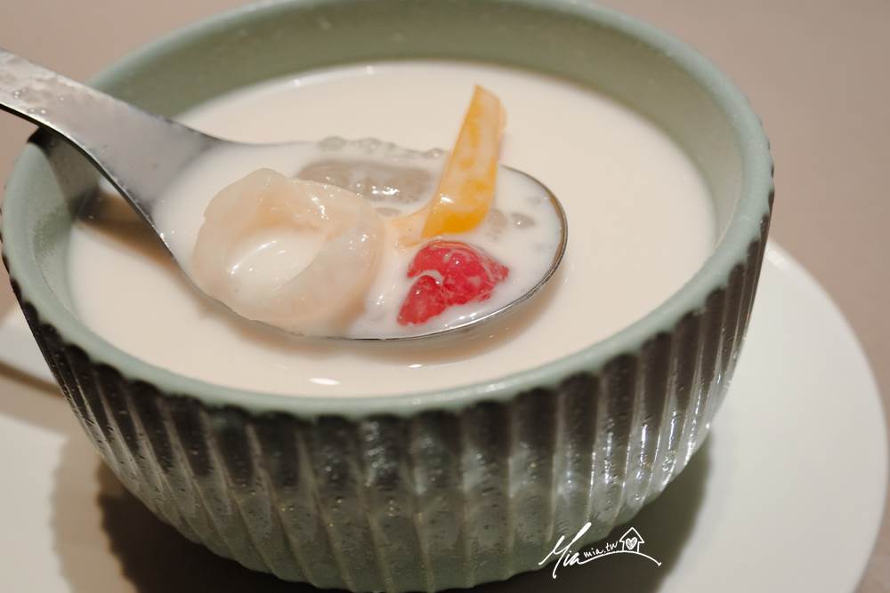 湄南河泰式庭園餐廳 湄南河 泰國料理 異國料理 尾牙春酒 高級餐酒館 瓦城 平價泰式料理 台中泰式餐廳 好吃泰國料理推薦 家庭聚會 包廂 包場 年夜飯 十年老店 妙妙屋 妙麻 生日聚餐 酒會 泰北料理 道地泰式料理 湄南河 台中美食 台中餐廳 豪華氣派餐廳 隱密餐廳 口袋名單