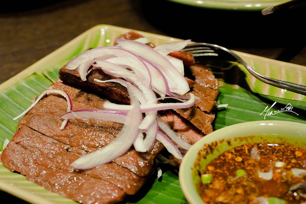 湄南河泰式庭園餐廳 湄南河 泰國料理 異國料理 尾牙春酒 高級餐酒館 瓦城 平價泰式料理 台中泰式餐廳 好吃泰國料理推薦 家庭聚會 包廂 包場 年夜飯 十年老店 妙妙屋 妙麻 生日聚餐 酒會 泰北料理 道地泰式料理 湄南河 台中美食 台中餐廳 豪華氣派餐廳 隱密餐廳 口袋名單