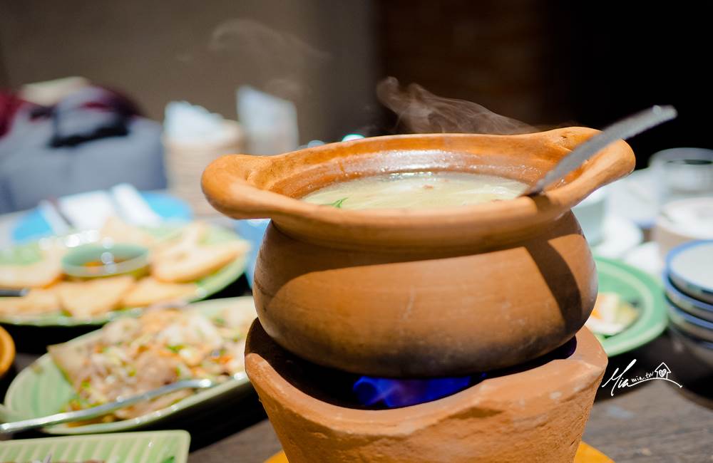 湄南河泰式庭園餐廳 湄南河 泰國料理 異國料理 尾牙春酒 高級餐酒館 瓦城 平價泰式料理 台中泰式餐廳 好吃泰國料理推薦 家庭聚會 包廂 包場 年夜飯 十年老店 妙妙屋 妙麻 生日聚餐 酒會 泰北料理 道地泰式料理 湄南河 台中美食 台中餐廳 豪華氣派餐廳 隱密餐廳 口袋名單