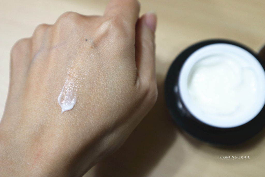 黑蘭鑽極致逆齡霜  6