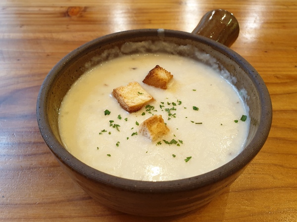 U NEED brunch&bistro：【新北@永和】捷運頂溪站周邊美食 U NEED brunch&amp;bistro 永和早午餐 義大利麵