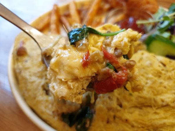 U NEED brunch&bistro：【新北@永和】捷運頂溪站周邊美食 U NEED brunch&amp;bistro 永和早午餐 義大利麵