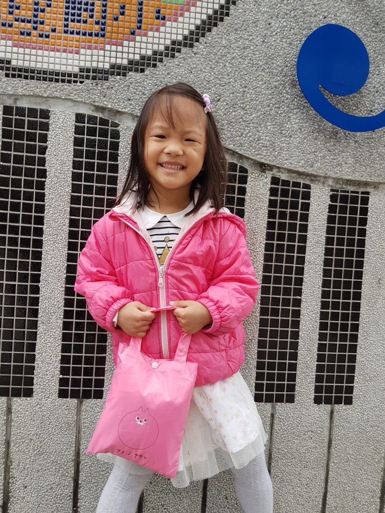 台灣雨之情動動斗篷童雨衣 (9).jpg