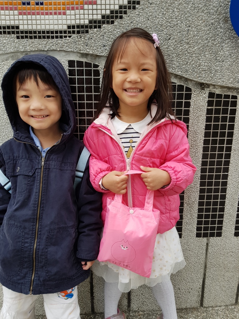 台灣雨之情動動斗篷童雨衣 (8).jpg