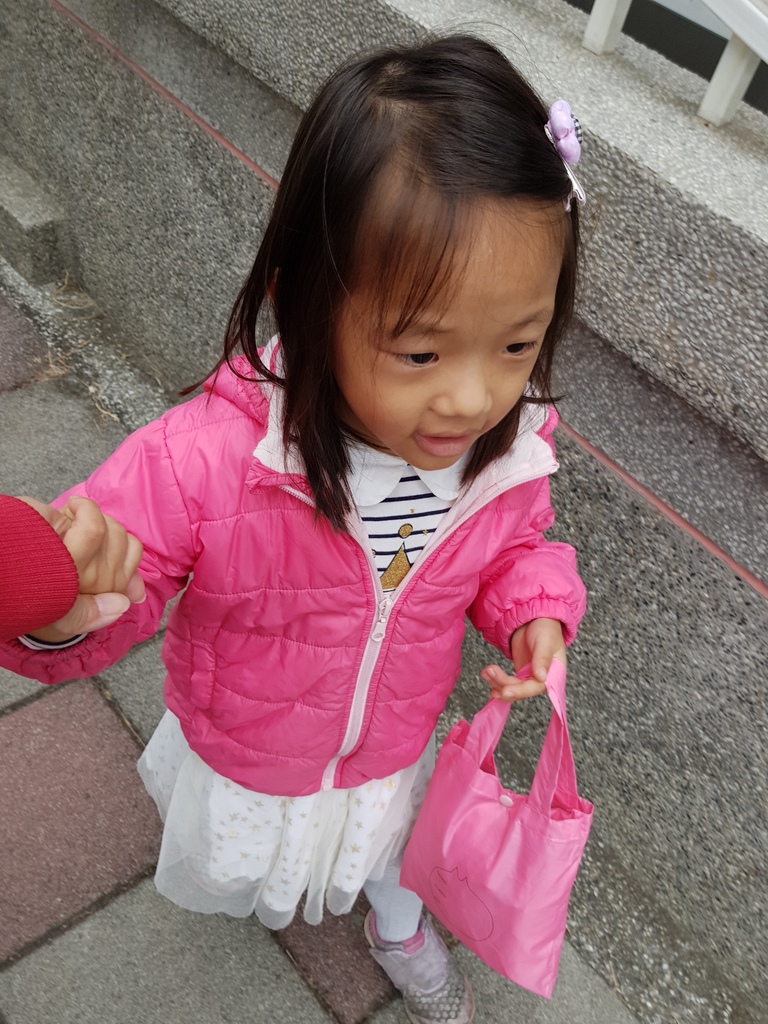 台灣雨之情動動斗篷童雨衣 (10).jpg