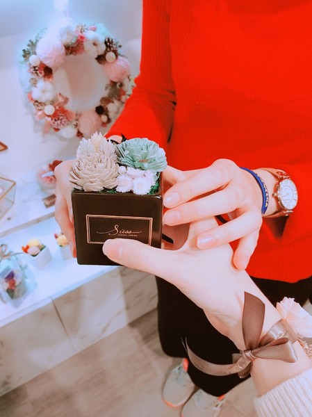 cm20181210___8c1522cbcfed90e87db77b6a18b