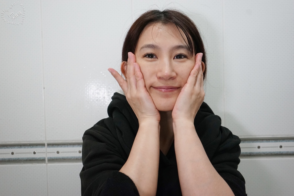 Le On 保濕潔顏粉。修護精華16