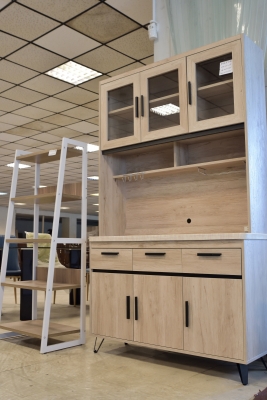 現場傢俱1樓餐櫥櫃