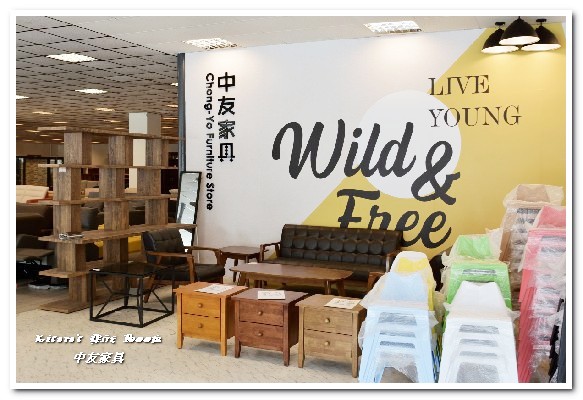 190106CY店內1樓入口區01