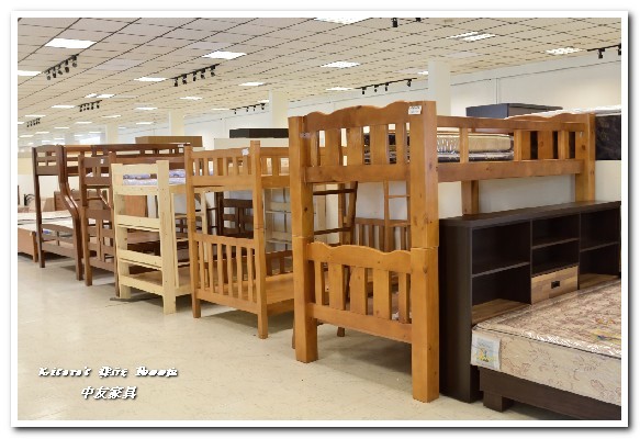 190106CY現場傢俱2樓原木傢俱02