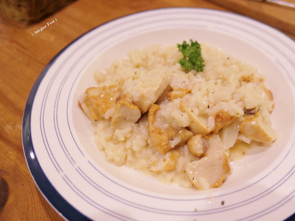 Toast Chat：FOOD×AD｜台北大安—TOAST CHAT｜無拘無束的貓咪風早午餐｜國父紀念館站