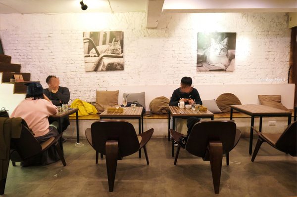 Toast Chat：FOOD×AD｜台北大安—TOAST CHAT｜無拘無束的貓咪風早午餐｜國父紀念館站