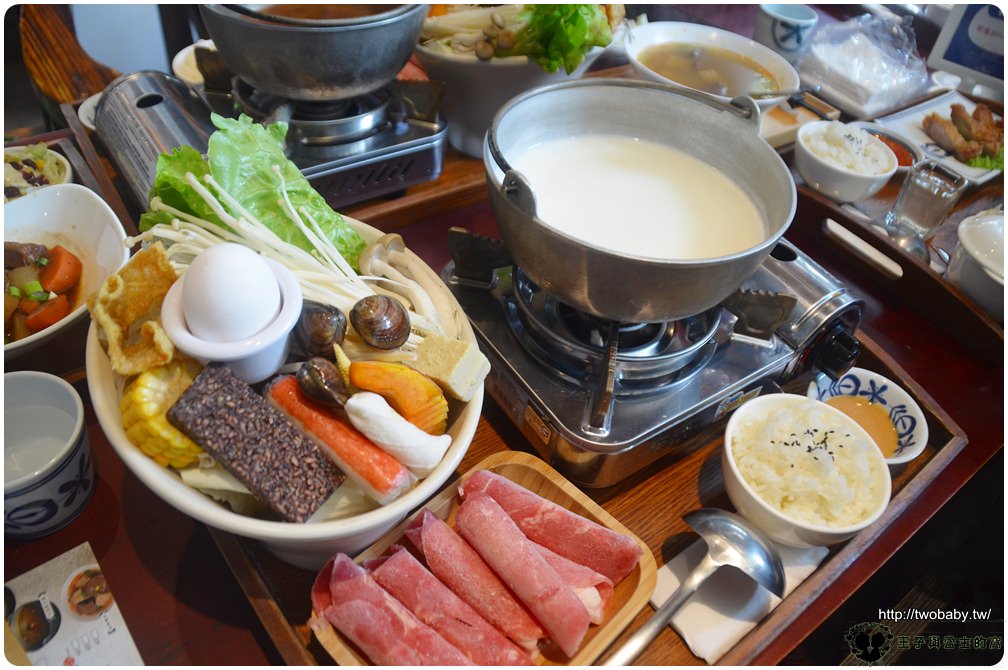 南投埔里餐廳-埔里簡餐美食|樂食府人文茶館-禪風簡約環境裡用餐