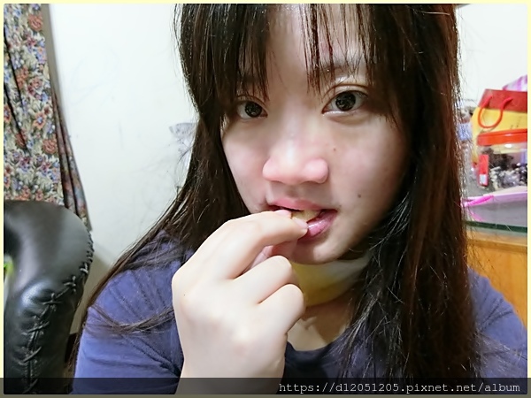 MAX OCEANS炸雞皮香酥蟹味棒17.jpg