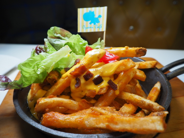 Oyami cafe：Oyami Cafe 七彩龍蝦套餐 IG打卡 姊妹聚餐推薦 平價高級食材下午茶 德國農莊B&amp;G有機花茶 輕食咖啡廳 捷運西門町站 西門美食