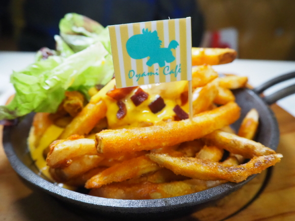 Oyami cafe：Oyami Cafe 七彩龍蝦套餐 IG打卡 姊妹聚餐推薦 平價高級食材下午茶 德國農莊B&amp;G有機花茶 輕食咖啡廳 捷運西門町站 西門美食