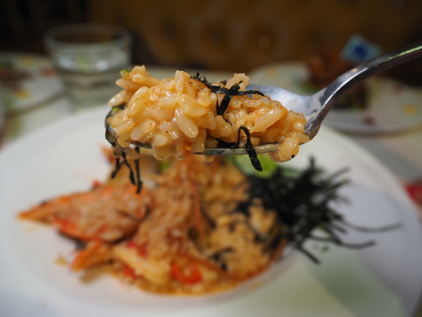 Oyami cafe：Oyami Cafe 七彩龍蝦套餐 IG打卡 姊妹聚餐推薦 平價高級食材下午茶 德國農莊B&amp;G有機花茶 輕食咖啡廳 捷運西門町站 西門美食