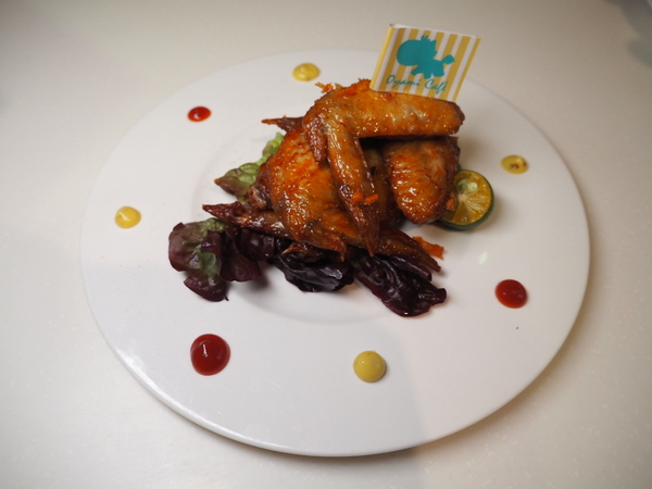 Oyami cafe：Oyami Cafe 七彩龍蝦套餐 IG打卡 姊妹聚餐推薦 平價高級食材下午茶 德國農莊B&amp;G有機花茶 輕食咖啡廳 捷運西門町站 西門美食