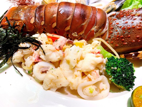 cm20190205___125810e08b3eb5ca73e812b9742