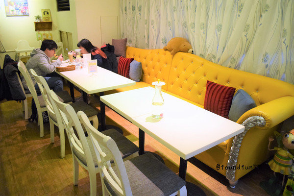 Oyami cafe：超蝦的!大份量龍蝦義大利麵Oyami cafe/台北西門町／義大利麵／下午茶／鬆餅