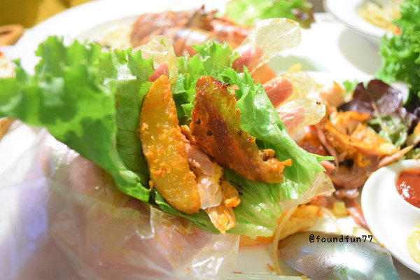 Oyami cafe：超蝦的!大份量龍蝦義大利麵Oyami cafe/台北西門町／義大利麵／下午茶／鬆餅