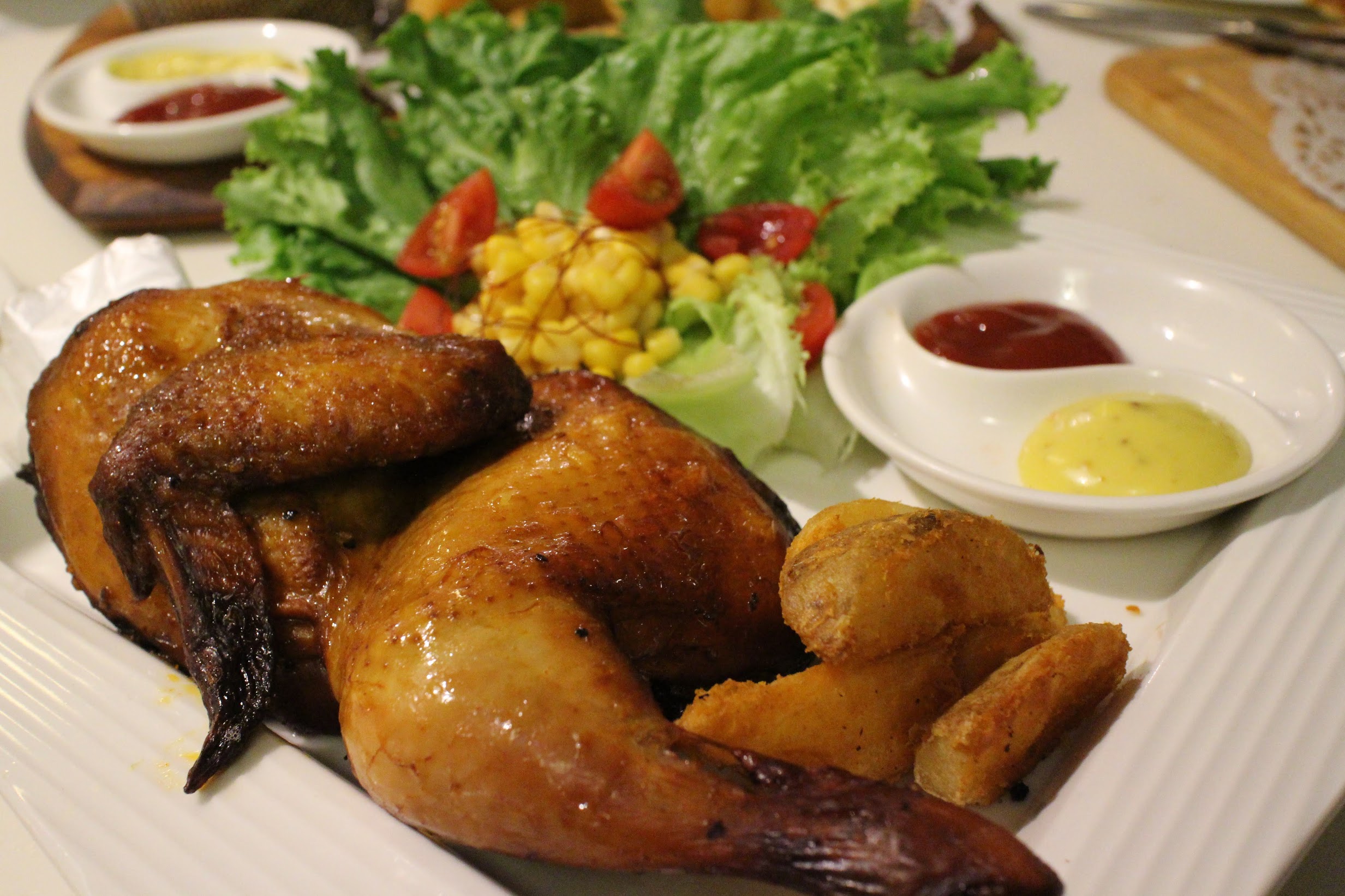 西門町oyami cafe 烤雞