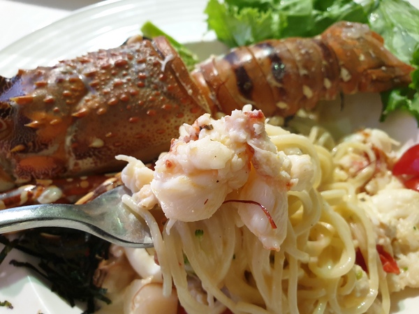 Oyami cafe：【台北西門町】Oyami cafe 義大利麵／下午茶／