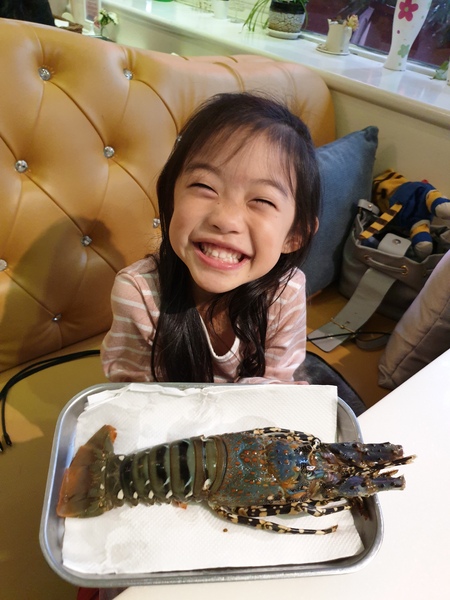 Oyami cafe：【台北西門町】Oyami cafe 義大利麵／下午茶／