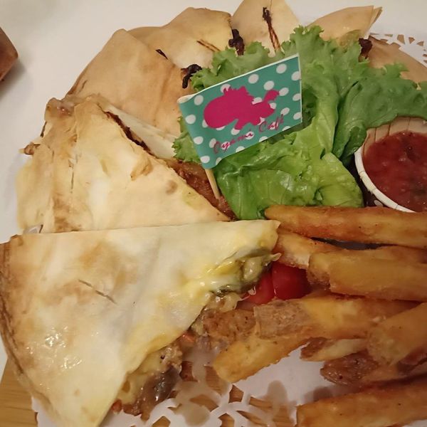 墨西哥烤餅@紅茄肉醬烤餅2