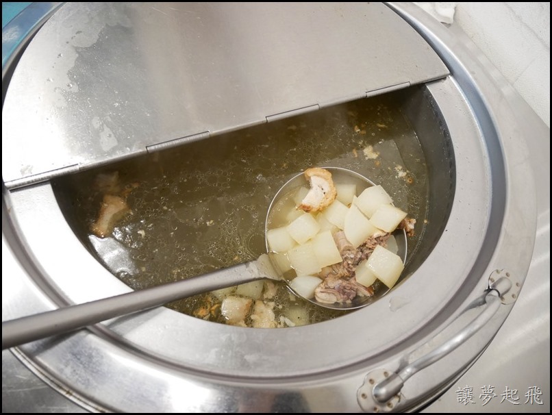 榮華三寶飯惦072