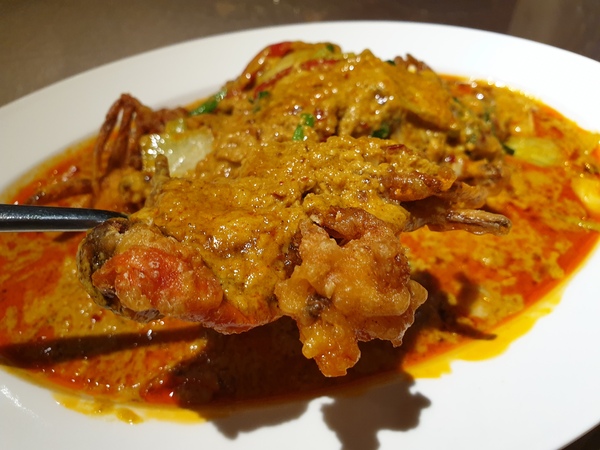 湄南河泰式庭園餐廳： 【台中南屯】湄南河泰式庭園餐廳 泰式料理 泰服試穿