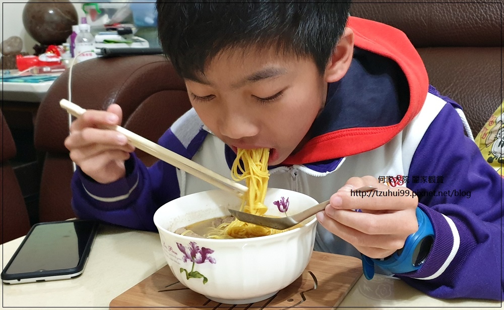 冷凍宅配美食推薦~帝王食補薑母鴨獨享杯(溫補補品好選擇&宵夜正餐辦公室便當) 21.jpg