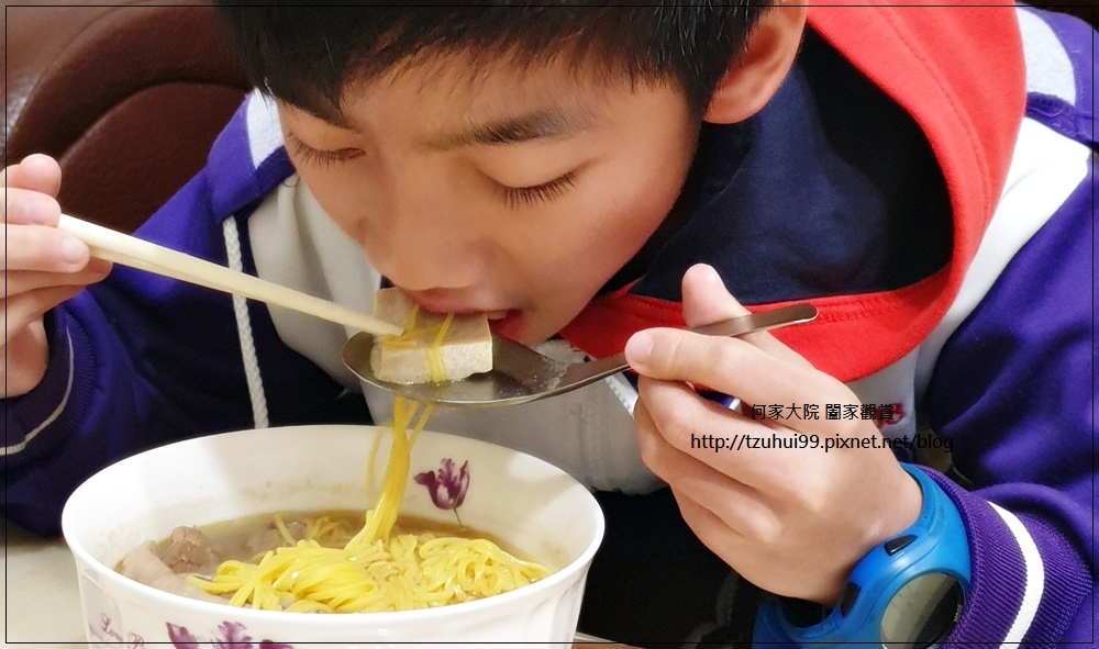 冷凍宅配美食推薦~帝王食補薑母鴨獨享杯(溫補補品好選擇&宵夜正餐辦公室便當) 20.jpg