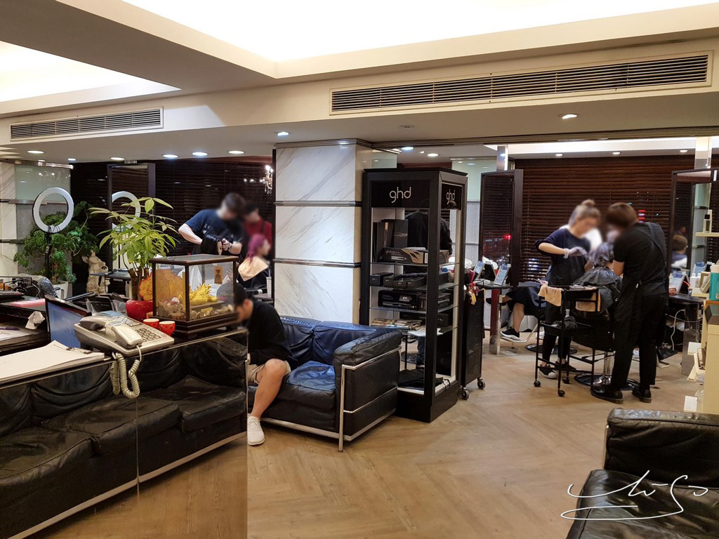 H color 忠孝店 (5).jpg