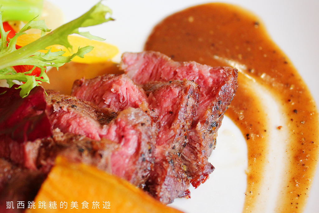 捷運國父紀念館美食 星辰牛排 舒肥牛排 華視231