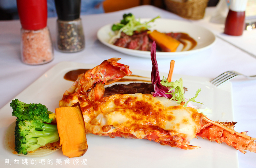 捷運國父紀念館美食 星辰牛排 舒肥牛排 華視251