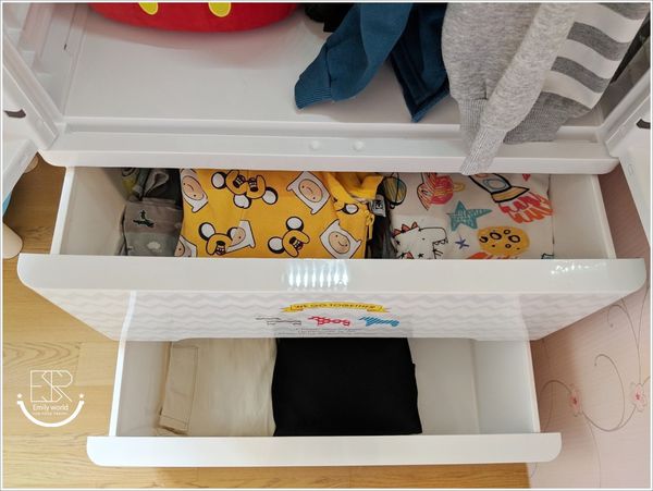 貝格紫外線除菌兒童吊掛衣櫃 (22)