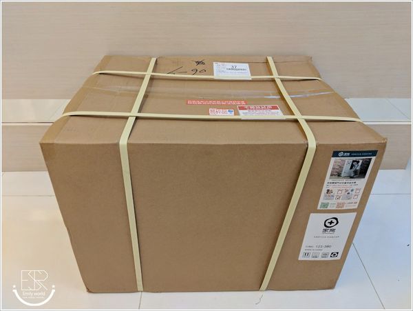 貝格紫外線除菌兒童吊掛衣櫃 (5)