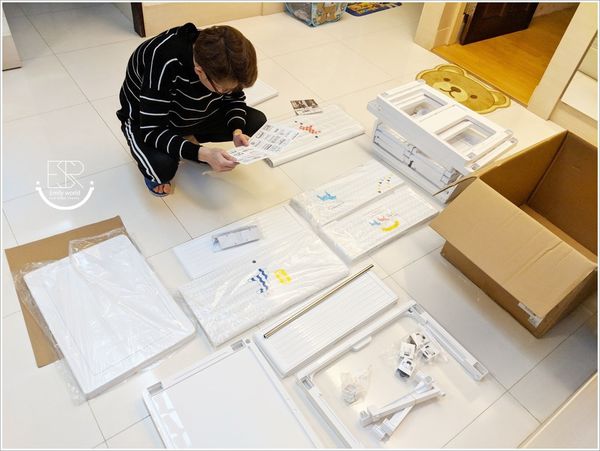 貝格紫外線除菌兒童吊掛衣櫃 (11)