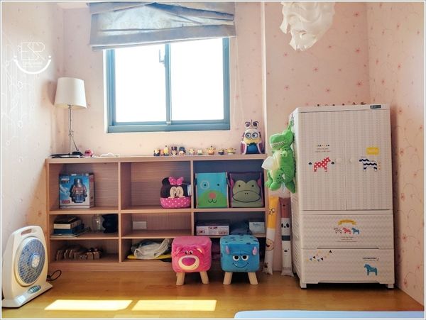 貝格紫外線除菌兒童吊掛衣櫃 (16)