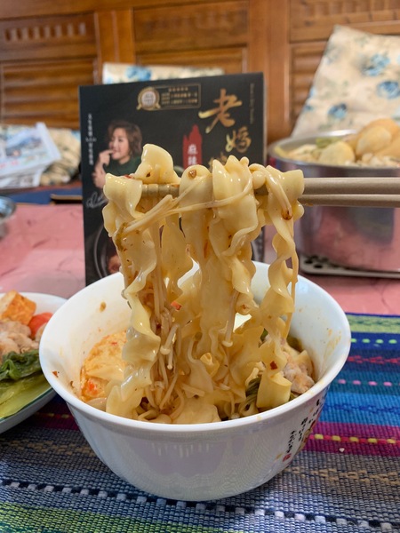 老媽拌麵：【老媽拌麵】麻辣火鍋湯麵