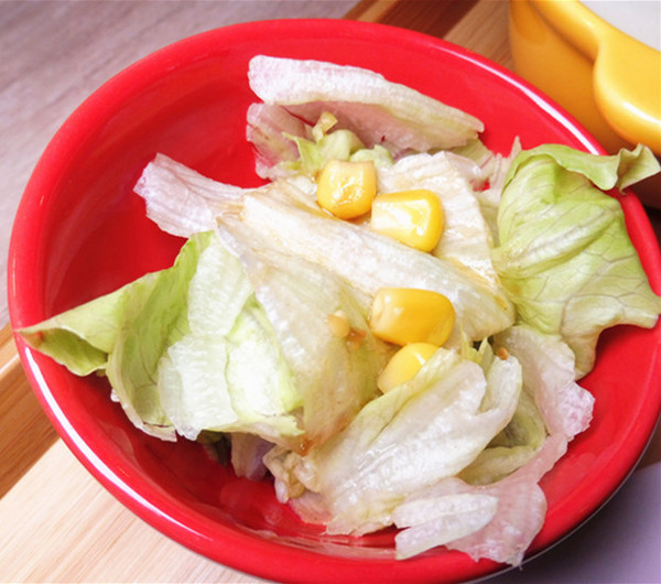 O.L.O CAFE：「台北松山」【O.L.O CAFÉ】亞洲唯一HOTELS.COM聯名主題咖啡館！處處都可見到萌萌可愛的禮賓大使身影，舒適自在的用餐環境，享受一期一會新鮮直送食材的美味餐點，寧靜的品味生活中令人微笑的幸福時刻！ ＃松山下午茶 ＃輕食咖啡 ＃Hotels.com聯名