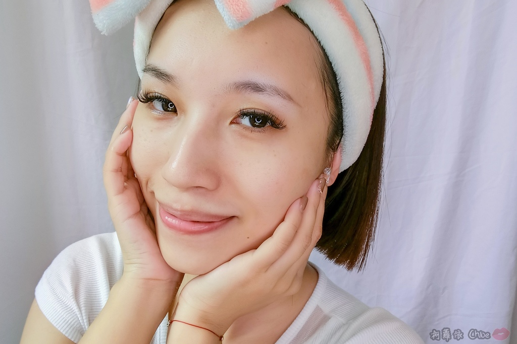 超濃密泡泡洗淨很有感 保濕不緊繃！日本Bifesta碧菲絲特水嫩淨透洗面乳11.jpg