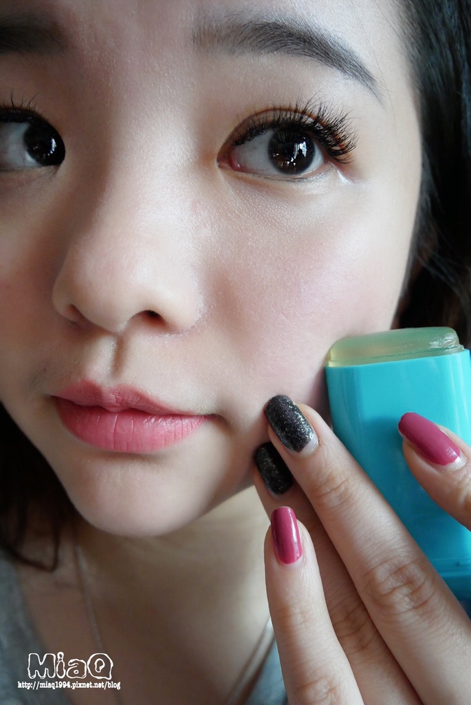 【防曬推薦】涵沛Hanpeique防曬棒。多種天然成分，抗水抗汗不沾手 (3).JPG